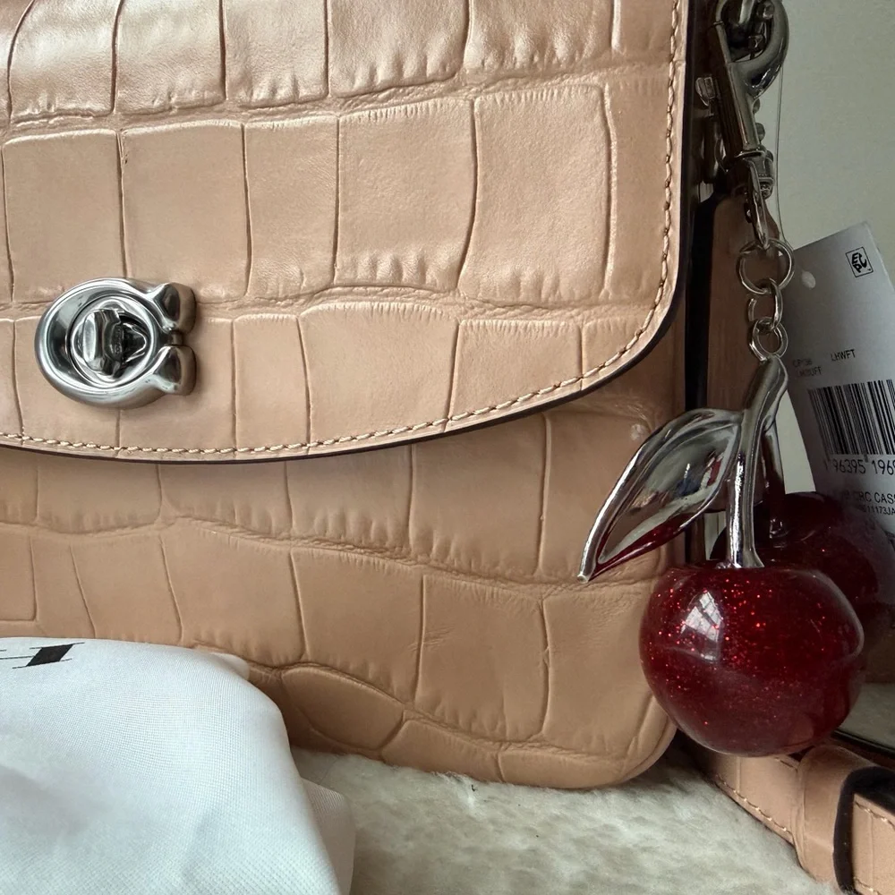 NWT Coach Embossed Croc Leather Cassie 19 bag in beige with cherry charm - Picture 5 of 15